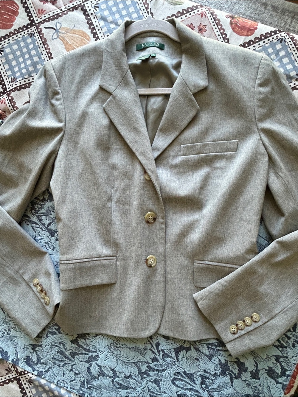Women’s Lauren Ralph Lauren Wool SweaterGrey Blazer Jacket with Tortoise Buttons